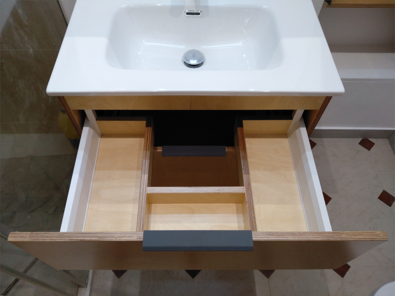 Mobiliario baño madera