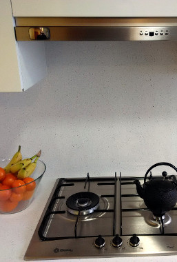 Una pequeña cocina muy acogedora en Arenys de Munt